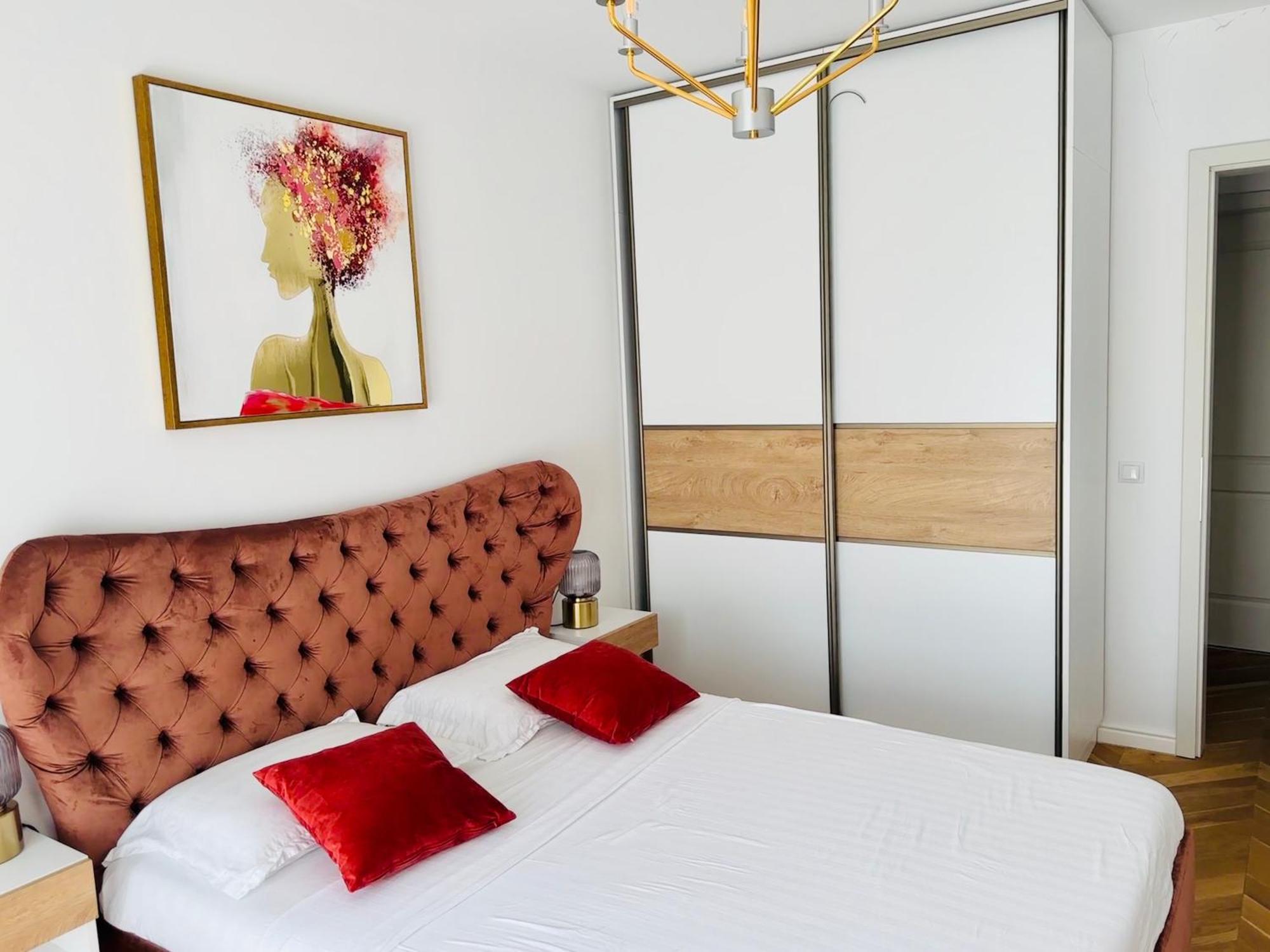 Bel Dom - The Central, Spacious 2 Rooms Luxury Apartment Cluj-Napoca Buitenkant foto